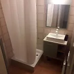 شقة Emona